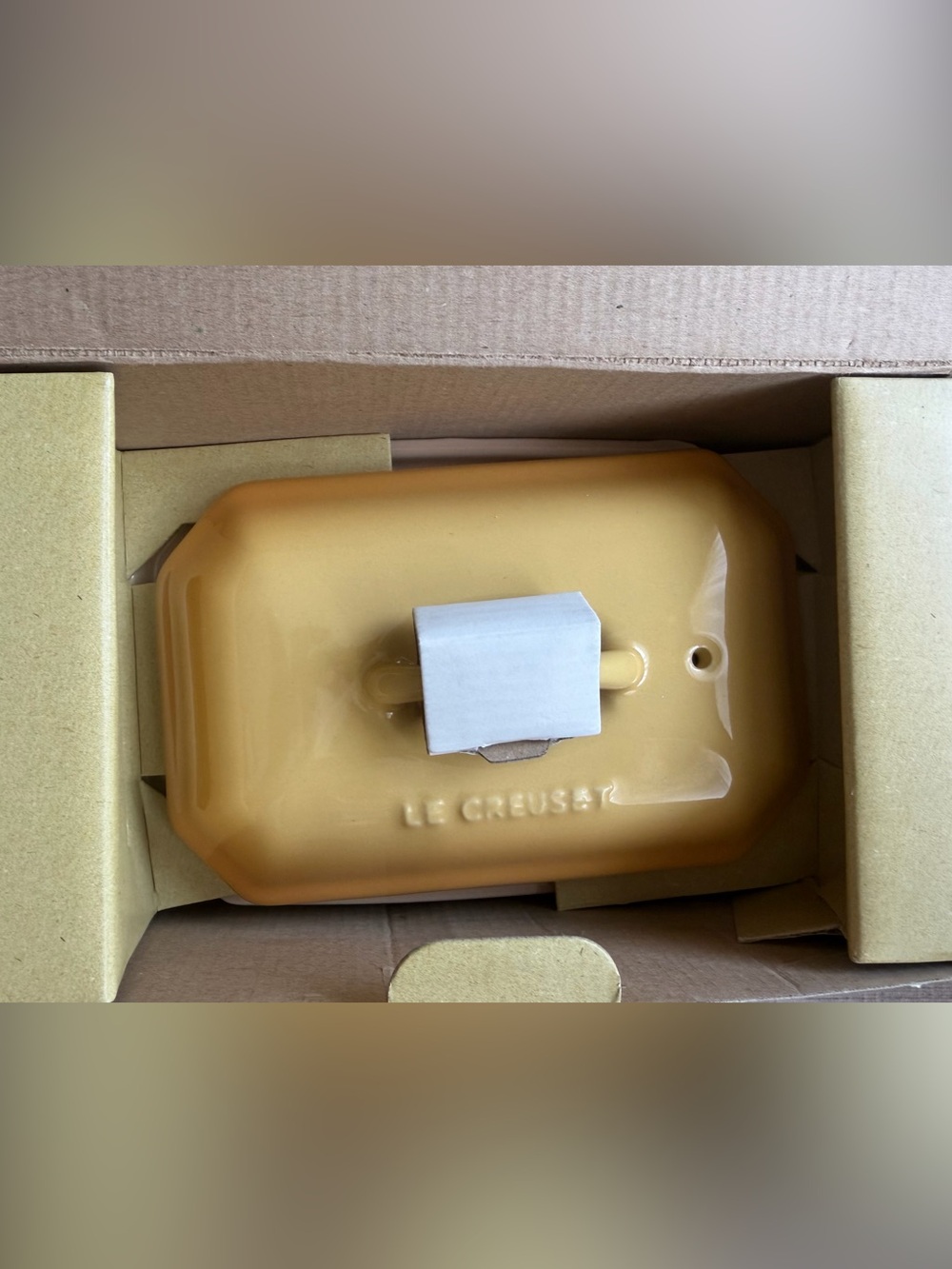 NWT  Le Creuset terrine dish with press